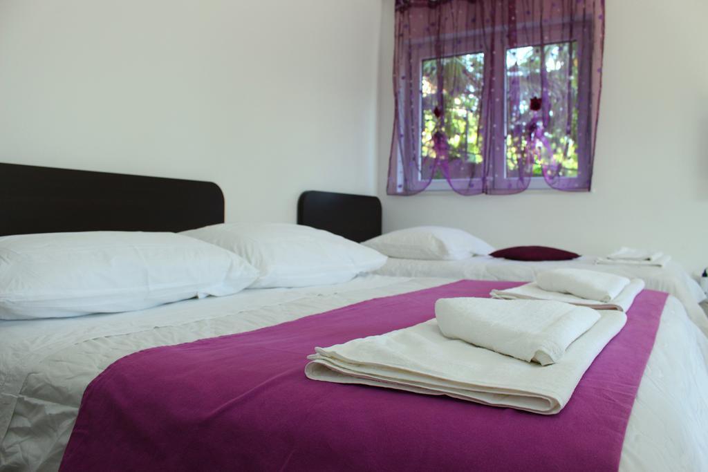 Apartments Palma Šibenik Стая снимка